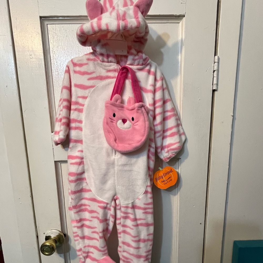 Baby Grand Pink White Halloween Costume 12 Month Old Toddler NWT w Tail & Bag